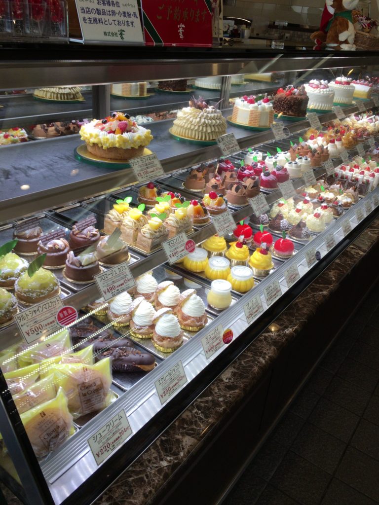 葦 Ashi 平塚駅西口本店のケーキ屋さんは美味しいスイーツの老舗店 沿線グルメ